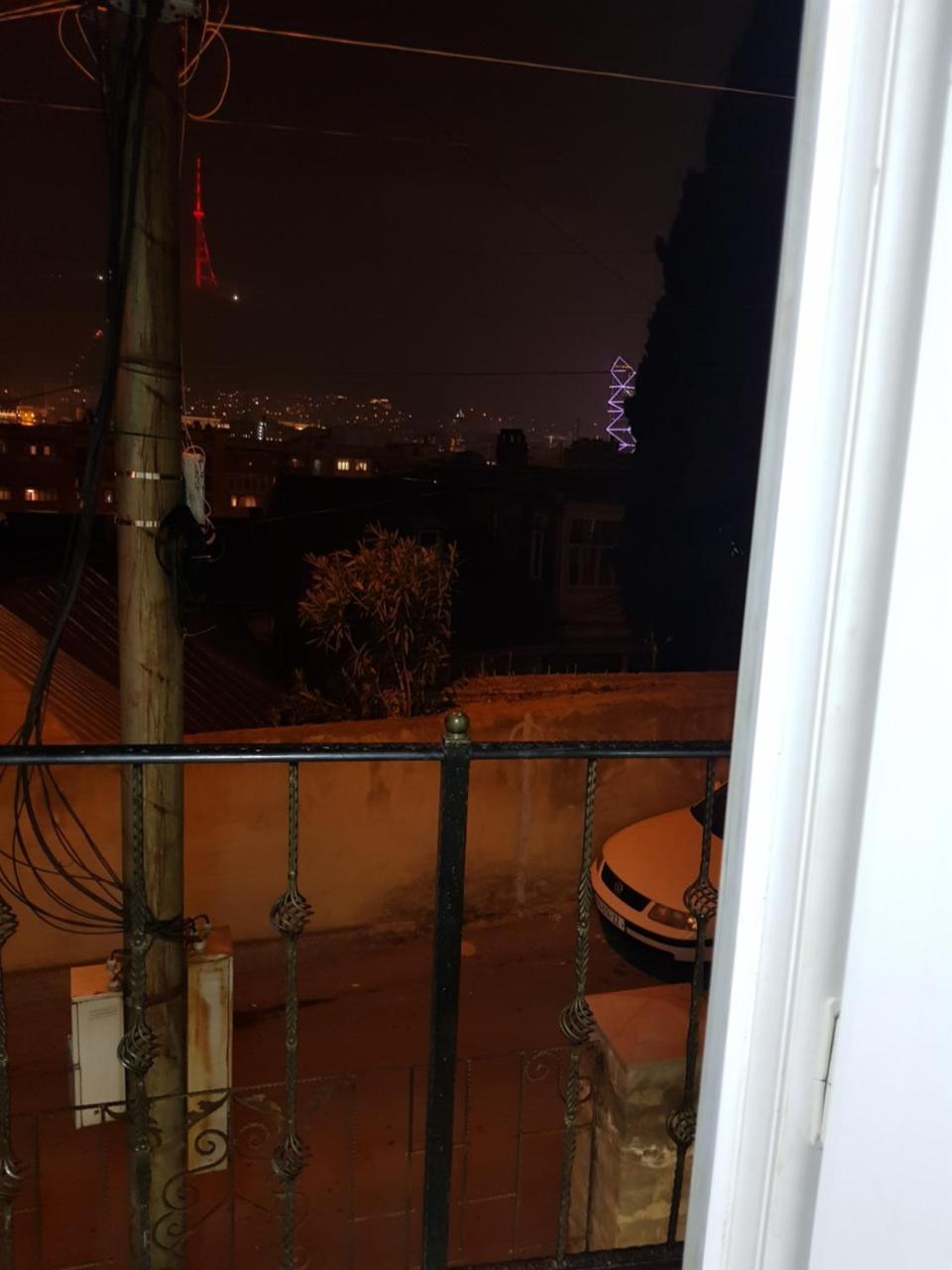 Blossom Hostel Updated ! Обновлено !!! City Center! Perfect Order!!! Snow-White Bed Linen!!! Идеальный Порядок!!! Белоснежное Постельное Белье!!! Центр Города !!! Tiflis Exterior foto