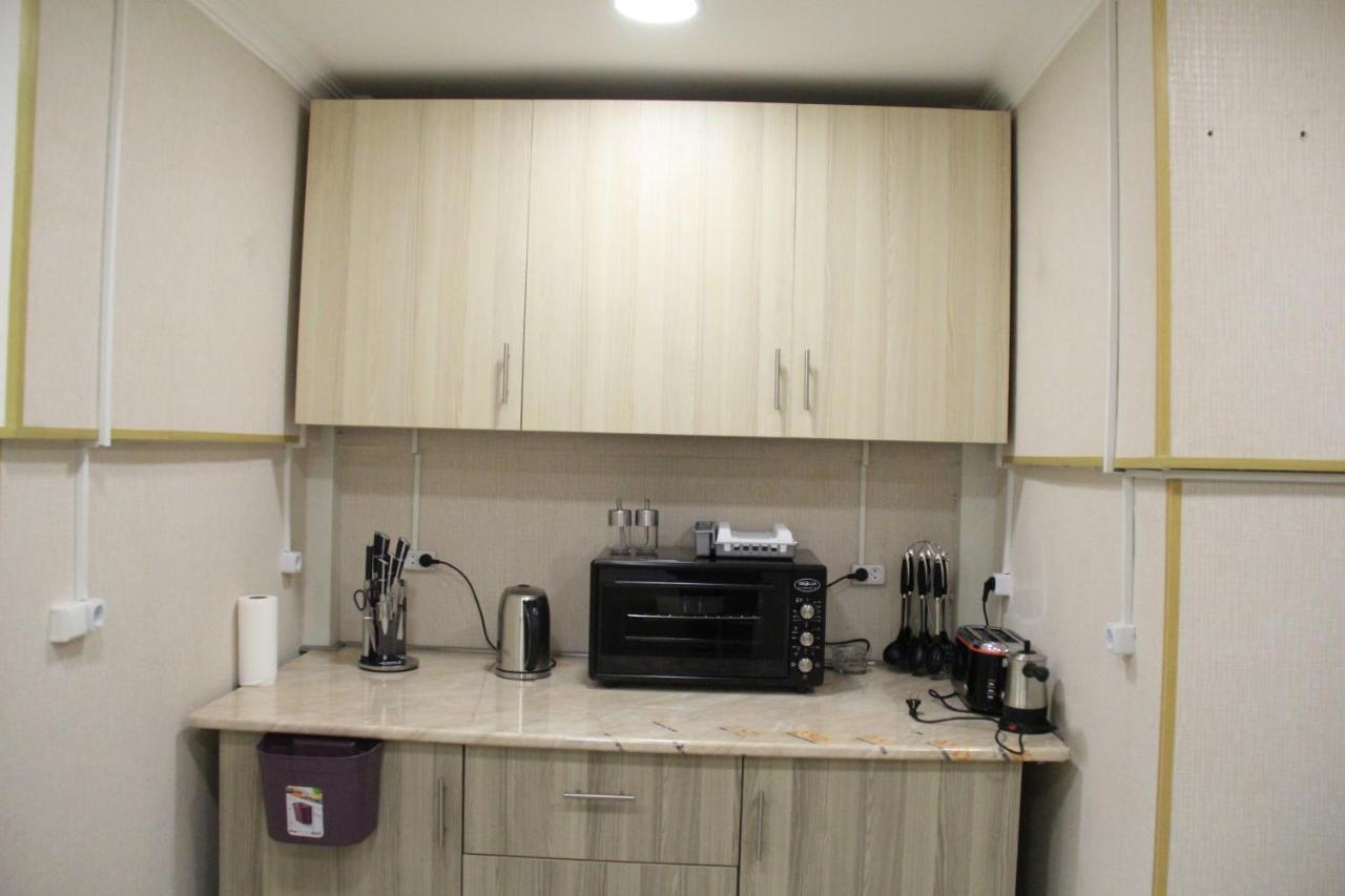 Blossom Hostel Updated ! Обновлено !!! City Center! Perfect Order!!! Snow-White Bed Linen!!! Идеальный Порядок!!! Белоснежное Постельное Белье!!! Центр Города !!! Tiflis Exterior foto